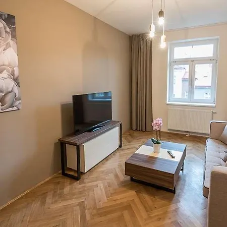 Apartment Letna Garden