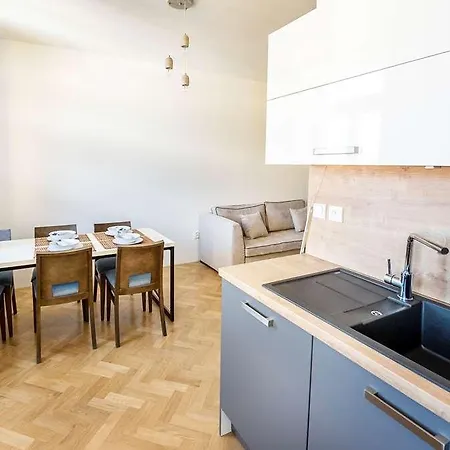 Letna Garden Apartment Prague